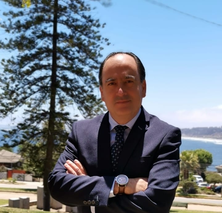  Cristian Sotomayor, directivo docente del Colegio María Goretti