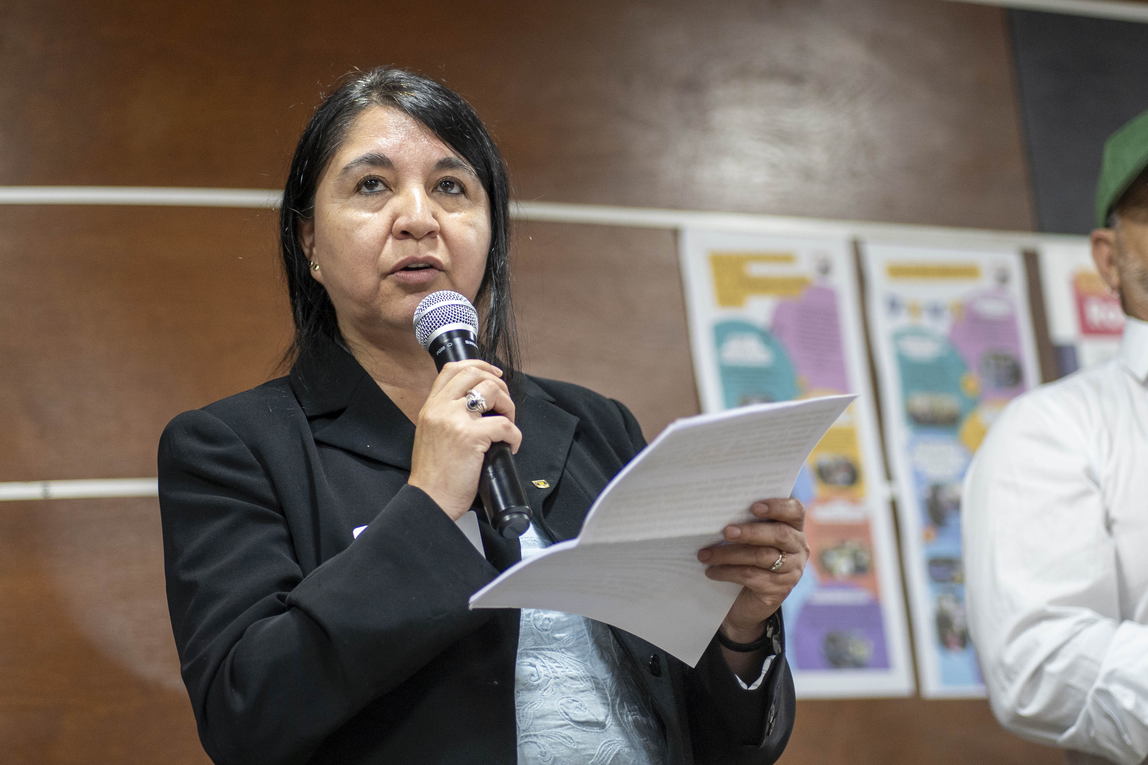 Carla Barría, Decana de la Facultad de Educación de la Universidad de Concepción y presidenta del directorio de Más Comunidad