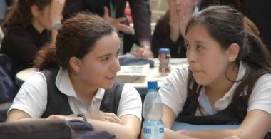 Niñas en la sala de clase